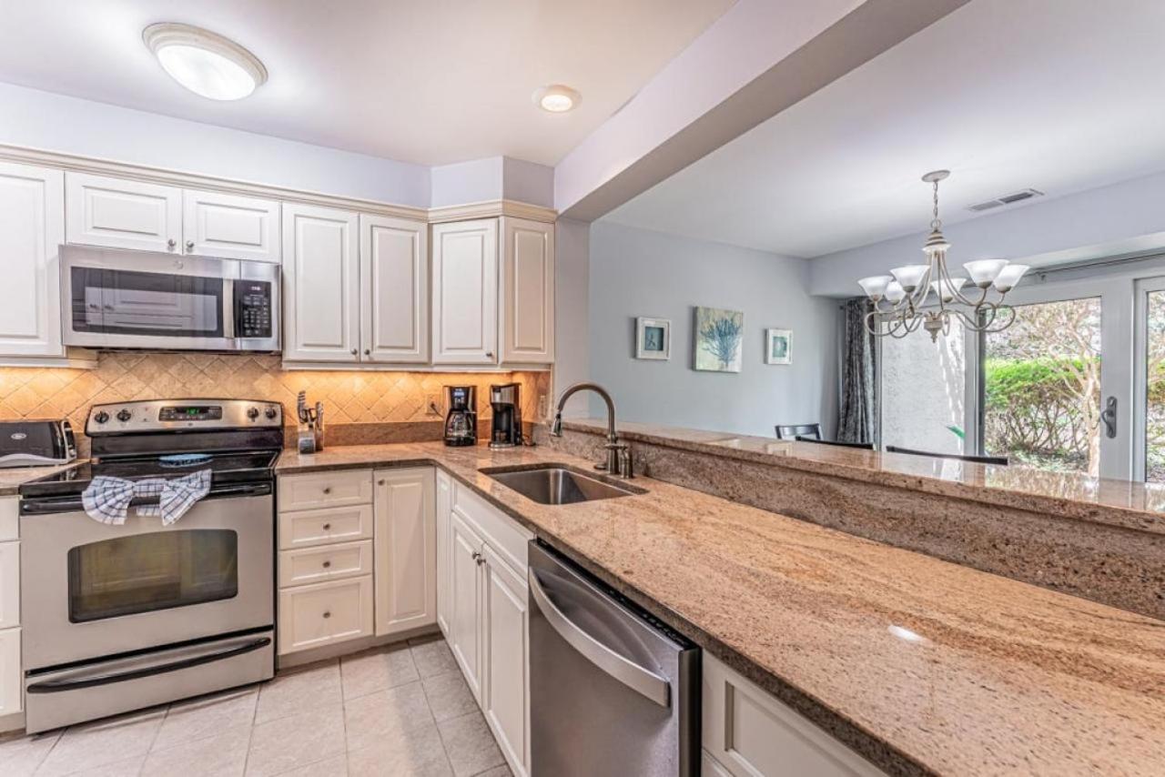 Вилла Pet Friendly! 503 Plantation Club Walk To Pool Sleeps 6 Sea Pines Хилтон-Хед-Айленд Экстерьер фото